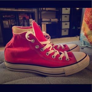 Hot pink high top converse 🌸 NWOT